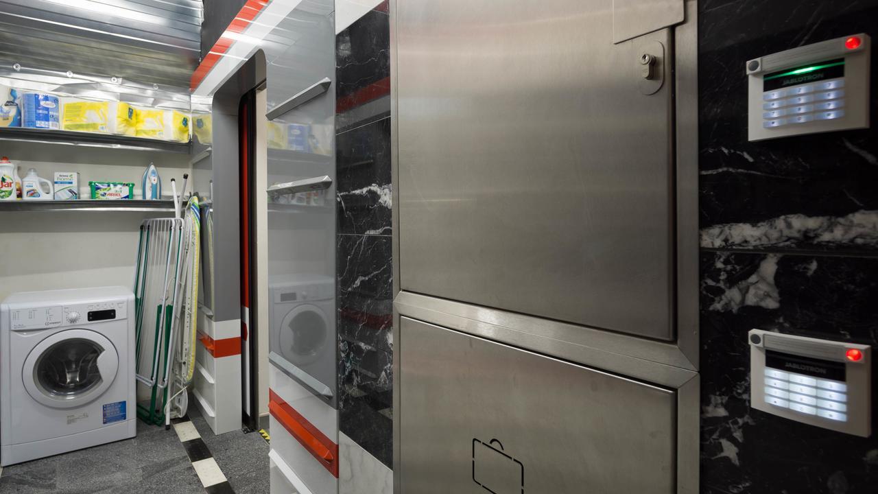 Metro Apartment Prague By Main Train And Bus Station Bagian luar foto
