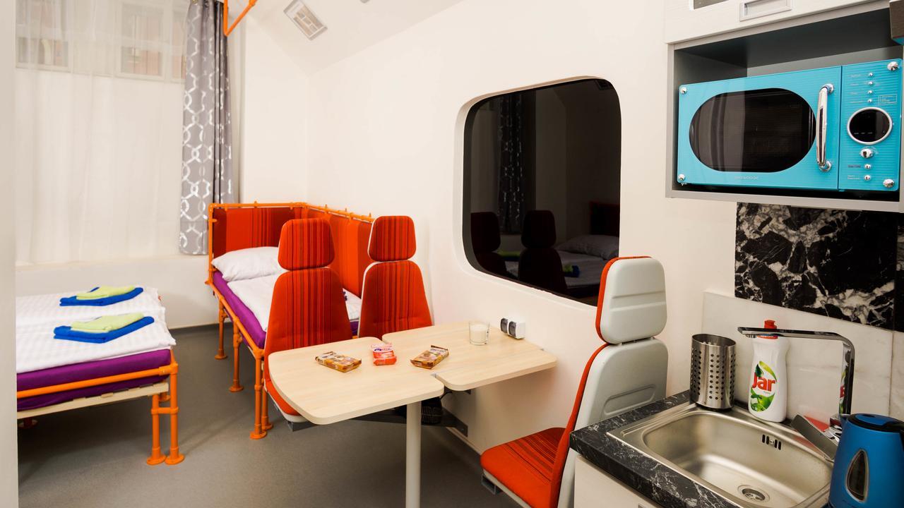 Metro Apartment Prague By Main Train And Bus Station Bagian luar foto